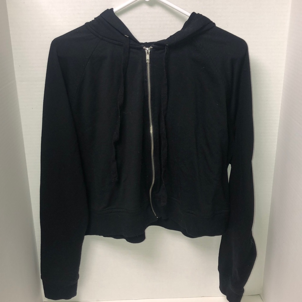 Black Cropped Zip Up Hoodie